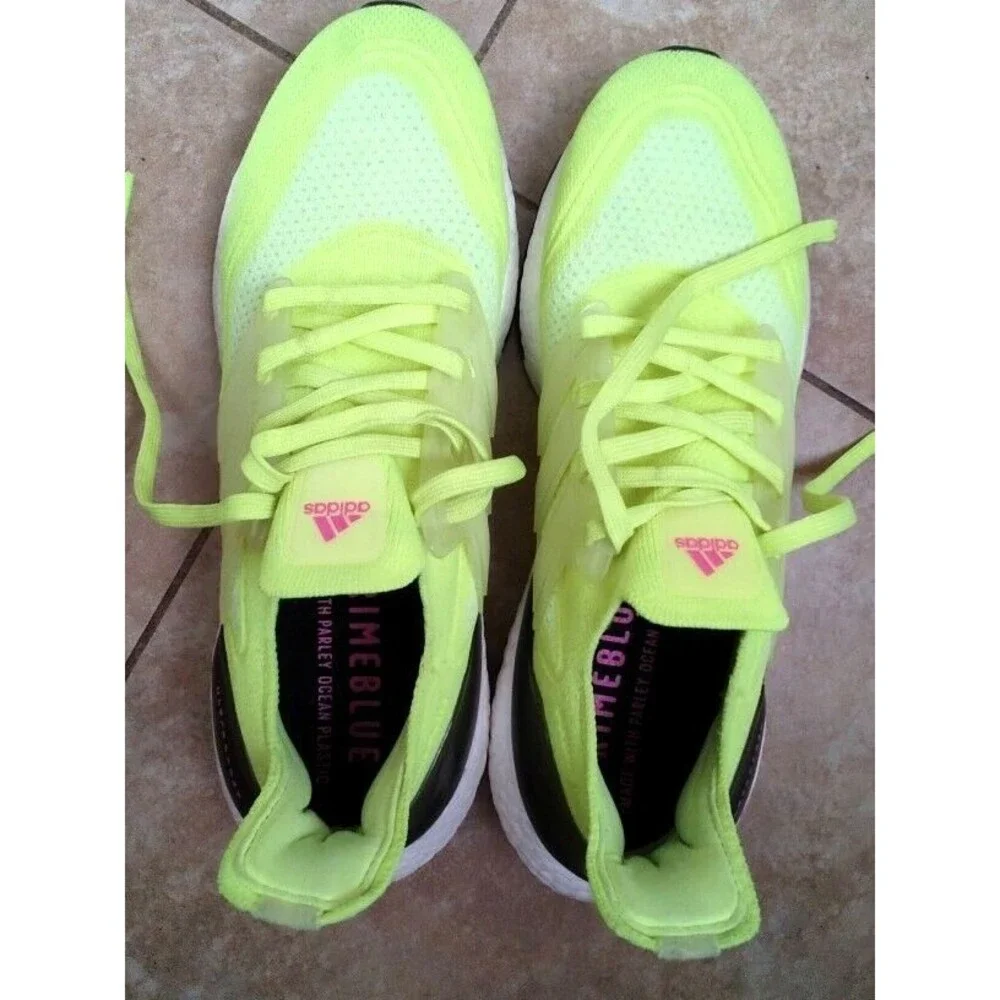 Men's Adidas UltraBoost 21 Solar Yellow Lightweight Shoes Size 9 # FY0373